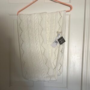 MICHAEL Michael Kors Cream Cable Knit Infinity Scarf